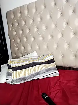 Webcam Model (CuteBootyBae)  is live.Free join now!