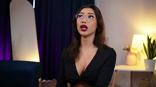  _ChloeLee_ chat room