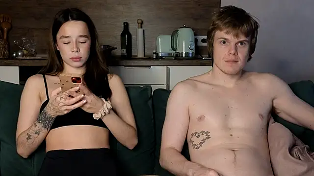 hornyassfuk1's Stripchat show and profile