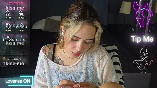 baby__kim - Baby__kim's free webcam - UK Sex Cams