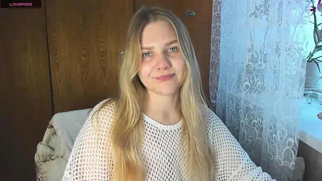 AlinaMors webcam stripchat model stream image