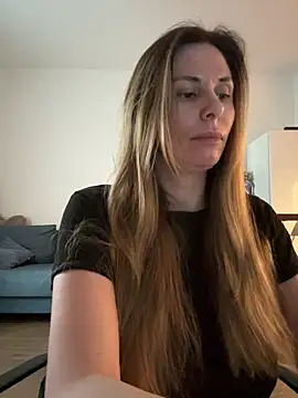 Webcam Model (cuteagression1)  is live.Free join now!