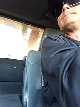 romance32 (Ask my age) - Roughing up the old suspect