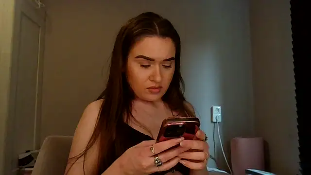 avajade xxx live show