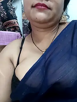 Webcam Model (Nyra-23)  is live.Free join now!