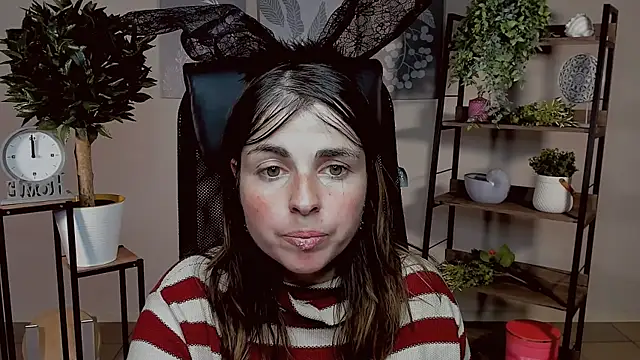 martaedams - MartaEdams's free webcam