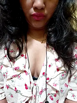 Nazeera_Telugu_Ammayi
