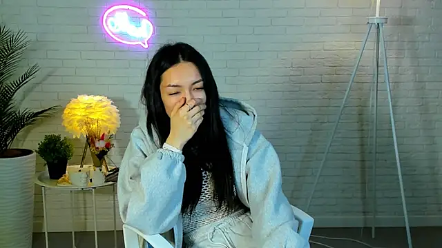 LannieHeart webcam stripchat model stream image