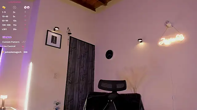 Jess_Collen Live Webcam on Stripchat