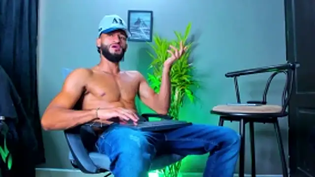 damian_022 (M young) - #bisexuals #brunettes #cam2cam #cheap-privates #colombian #doggy-style #hd #latin #muscular #recordable-privates #small-audience #spanish-speaking #young