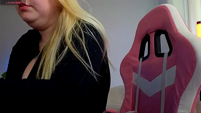 caseyrobbins - Caseyrobbins's free webcam - UK Sex Cams