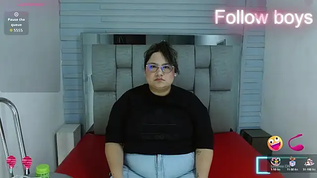 evelin_zaens - Evelin_zaens's free webcam - UK Sex Cams