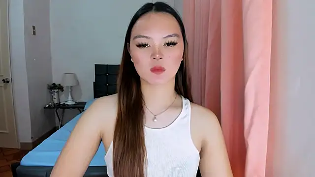 ameliamaureen (T teen) - HIT MY GOAL TO SEE THE DESIRE ON MY HOLE