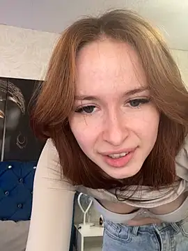 amberlycarr (F young) - Pussy play