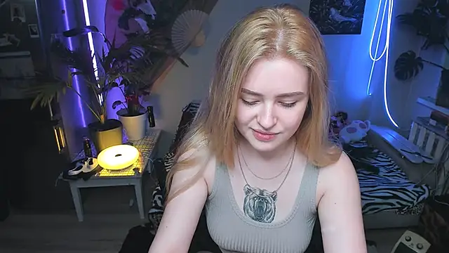 alexa__pirs - Alexa__Pirs's free webcam - UK Sex Cams