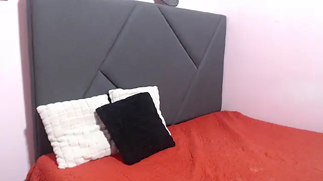 pamela_echeverria - Pamela_echeverria's free webcam - UK Sex Cams