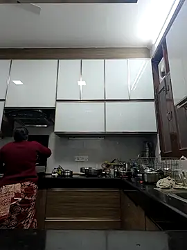 hot-sana2 (F milf) - Nude Me