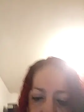 Webcam Model (LAPOTRA_04)  is live.Free join now!