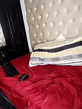 cutebootybae (F young) - festive shopping daddy please