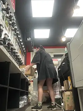 alishaofthorns (F teen) - Anal plug tail