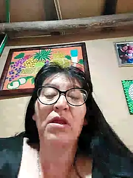 Webcam Model (clarita_01)  is live.Free join now!