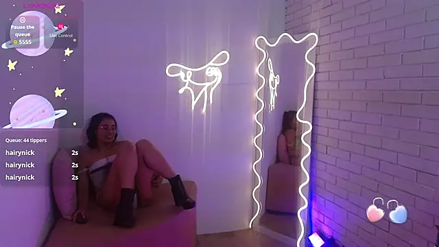 peachy_tay - PEACHY_TAY's free webcam - UK Sex Cams