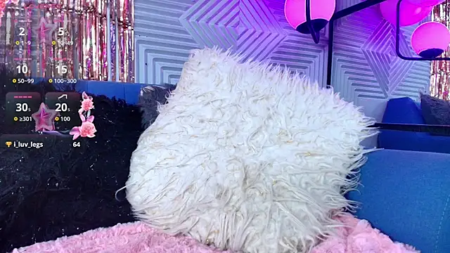 cinnamonheat - CinnamonHeat's free webcam - UK Sex Cams