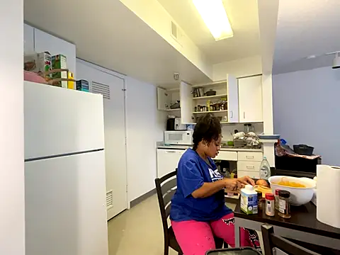 Webcam Model (Princessivy56)  is live.Free join now!