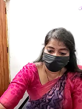 Webcam Model (tamil_Sigappu_Roja)  is live.Free join now!