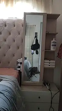 deisy_torres (F young) - Riding Dildo Squirt