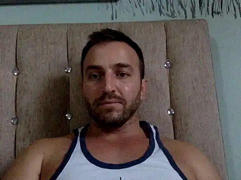 blueeyevibe (Ask my age) - #big-ass #brunettes #cam2cam #cei #cock-rating #daddies #latin #middle-priced-privates #muscular #new #romanian #small-audience #straight