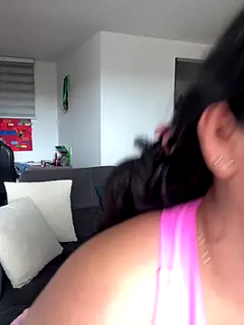 Webcam Model (Nova_Gabriela)  is live.Free join now!