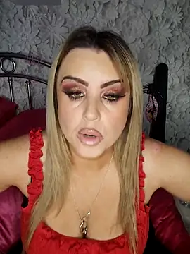 Webcam Model (Amber_EyesX)  is live.Free join now!