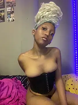 freaky-e (F teen) - Birth month