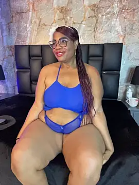 Webcam Model (AranzalatinBlaks1)  is live.Free join now!