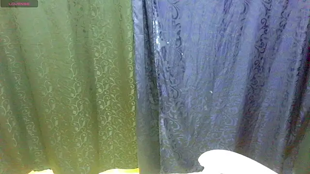 im_david02 (M twink) - show cum in public