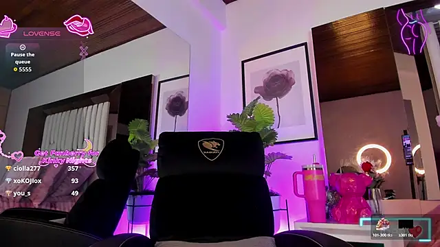  Cloee_Rainbow1 chat room