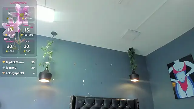 Hannah_Miller__ live cam screenshot female on Home.Pink — Cozy Live Cams & Chat