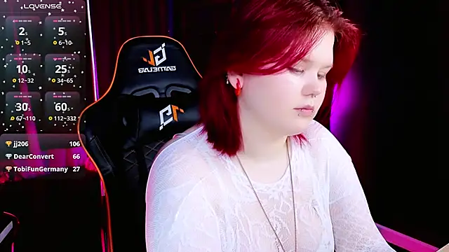 fillisfox_ live cam screenshot female on Wusca – Live Webcams, Replays & GIFs