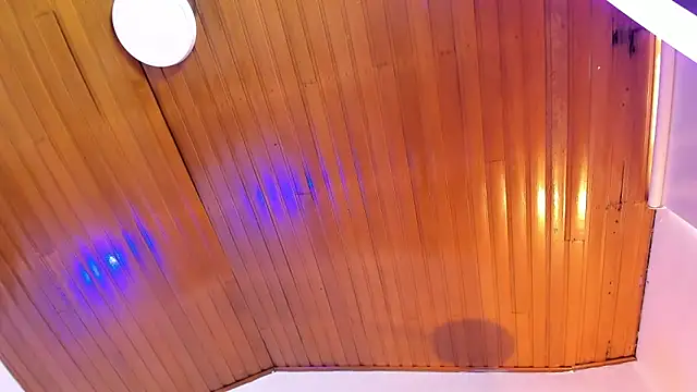 Katy_ortiiz live cam screenshot female from Colombia on Wusca – Live Webcams, Replays & GIFs