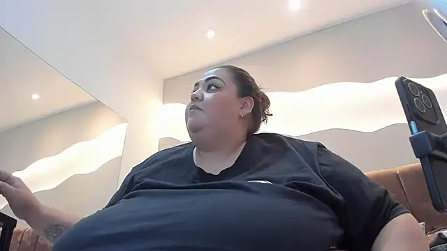 alisson_am (F milf) - Tie my tits 🍒