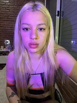 tiffanystarling live cam screenshot female on Whores.exposed – Exposed XXX & Live Cams