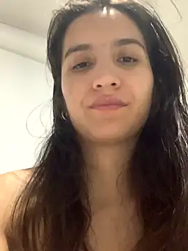 Webcam Model (Mariaspain)  is live.Free join now!