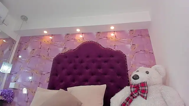 naomy_sexy_ webcam stripchat model stream image