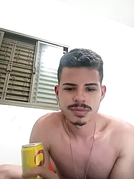 caiomoretto (M young) - Masturbar