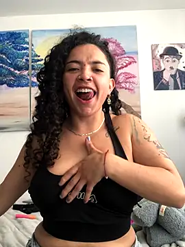 paris_11 - Paris_11's free webcam