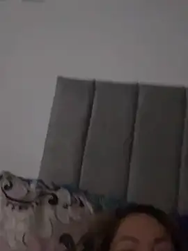 kamila_Vixen live cam screenshot female from Colombia on Squirt Show – Wet & Wild Live Cams