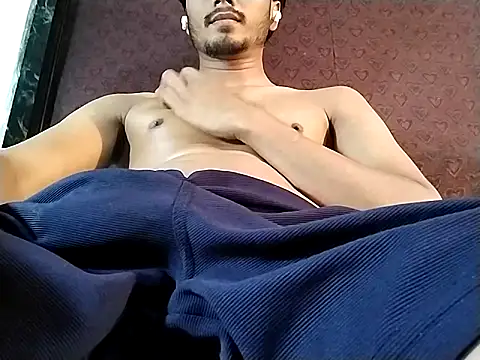 ultimate_chappie (M young) - Cumshot 🤤