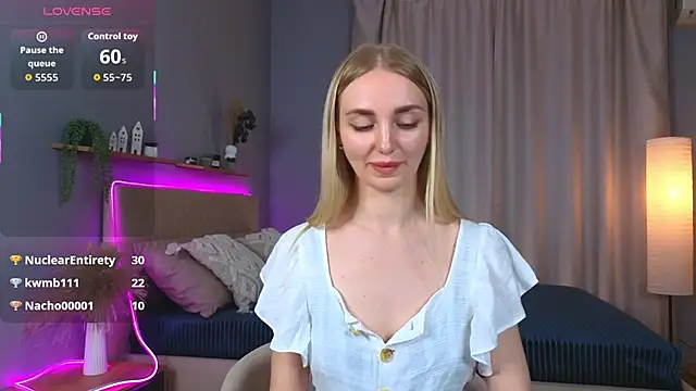 carollina_ - Carollina_'s free webcam - UK Sex Cams