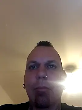 Premium-Jogurt live cam screenshot male on Ufotopia – Live Cams & Video Chat Community